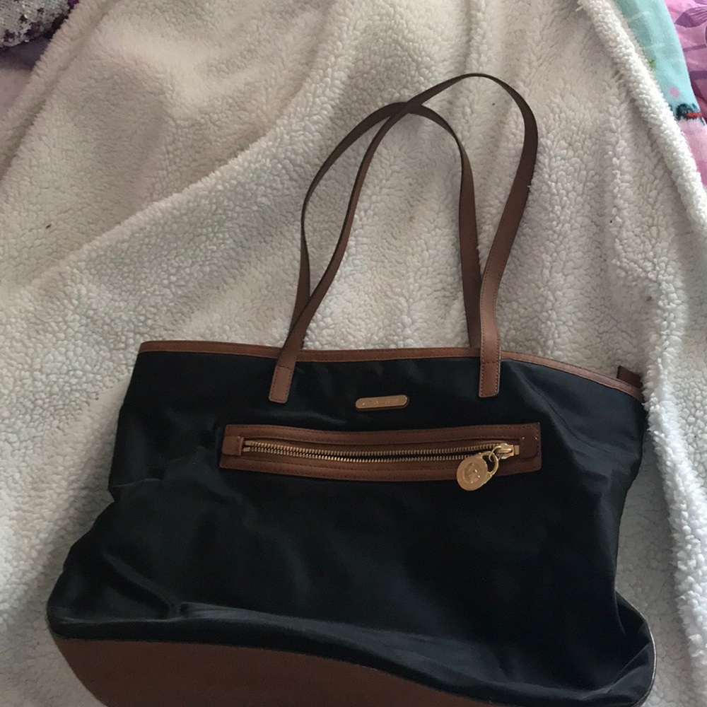 Micheal Kors Black Nylon Purse